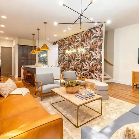 Skyline Views With Double Rooftop Deck & Game Nashville