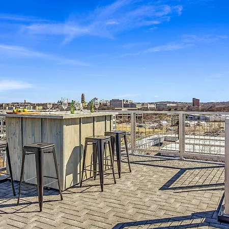 Spectacular Double Rooftop 7 Mins To Broadway * Nashville