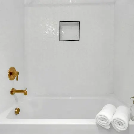 2 Hot Tubs Karaoke Game Downtown Holiday home Nashville