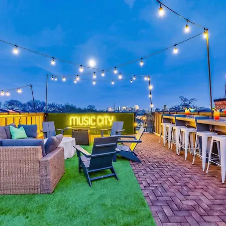 Skyline Views With Double Rooftop Deck & Game Nashville