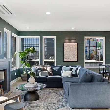 The Linden - Rooftop Views Refined Design New Holiday home Nashville
