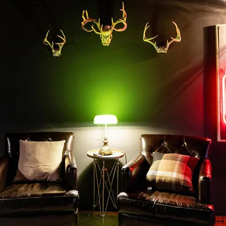 Luxury Cowboy Speakeasy, Billiards 3min To Stadium Nashville