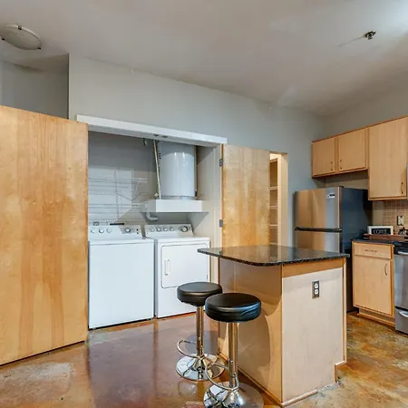 Holiday home Heart Of Midtown 1bd 1 Ba Condo! *