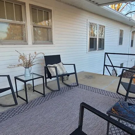 Holiday home Lakeside Retreat You'll Love! Nashville