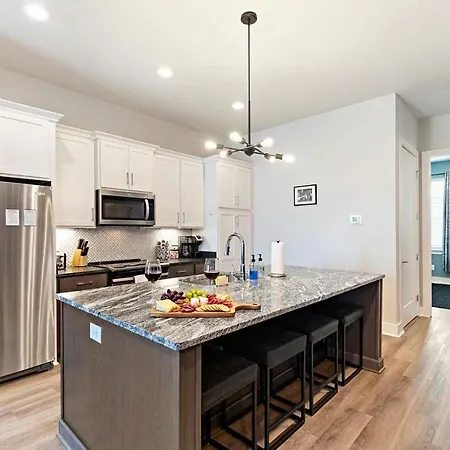 Private With Rooftop Game Near Downtown