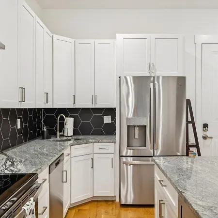 Holiday home Scene In Chic East Nash 12 Min To Broadway