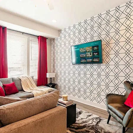 Private With Rooftop Game Near Downtown * Nashville