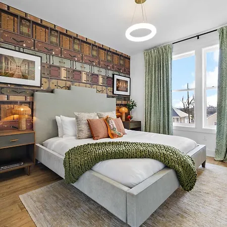 Nash Skyline Views Rooftop With Fire Pit Grill Holiday home *