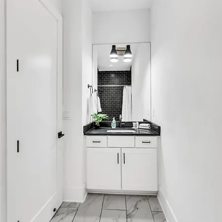 Luxury Close Broadway With Garage And Fire Pit Nashville