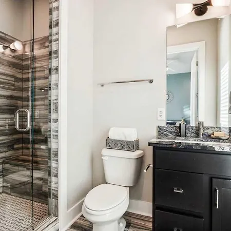 Holiday home Private With Rooftop Game Near Downtown Nashville