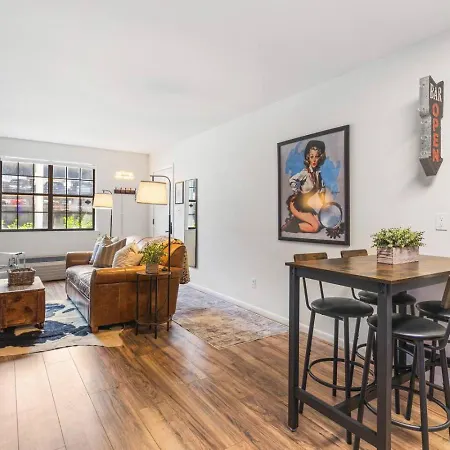 Cozy By Music Row, Walk To Restaurants And Bars Nashville