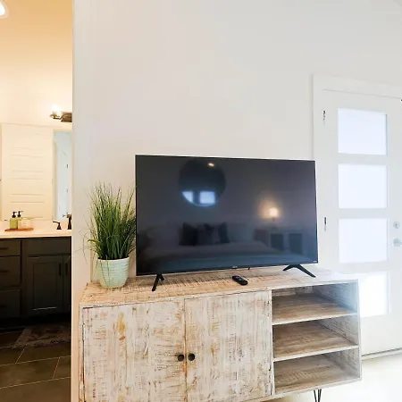Holiday home New Luxury 4br With Bar, Arcade, 3 Min To Stadium Nashville