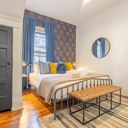 Notes Of Southern Charm - Walkable To Food & Shops *