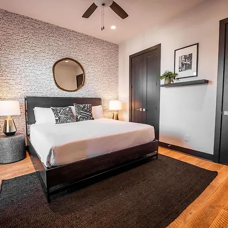 Legendary Encore - Great For Groups Holiday home *