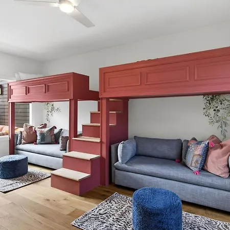 Girls Night Out By Avantstay Holiday home Nashville