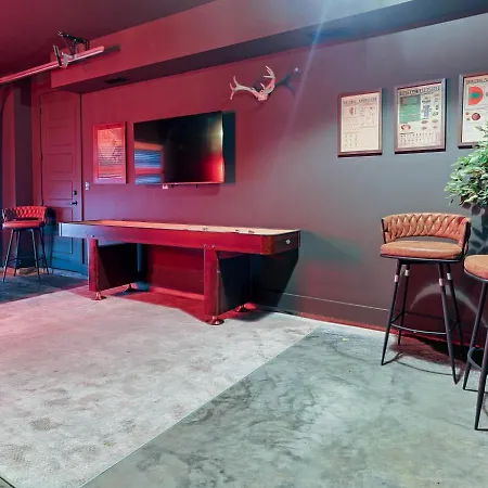 Brand New Townhome In The Heart Of The Nashville