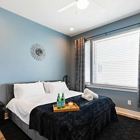 Private With Rooftop Game Near Downtown * Nashville