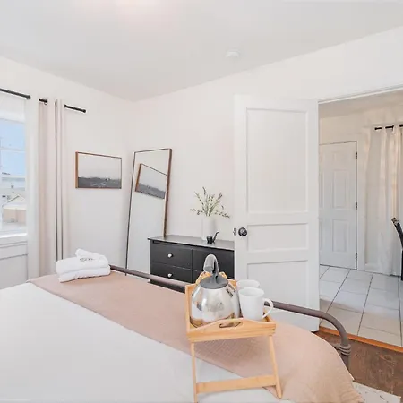 Chroma - 2 Units - Mins To Broadway & Germantown Holiday home Nashville