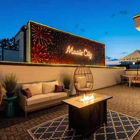 Skyline Rooftop • Game • Sonos Audio * Nashville