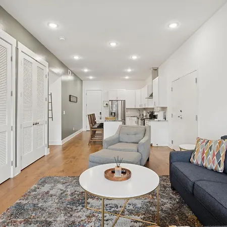 Whiskey Bent In East Nash, 13 Min To Broadway, Great For Groups! Free Parking, Gym, Rooftop