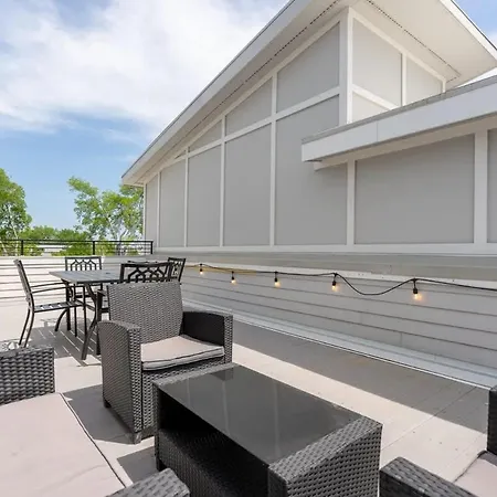 Holiday home The Taylor Martin By Local