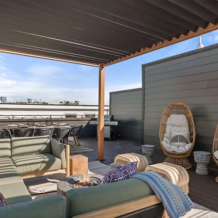 Holiday home The Ridgeline - New Rooftop Retreat Near The Gulch *