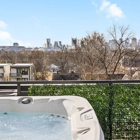 Holiday home Hot Tub Fire Pit Grill Views Sleeps 24