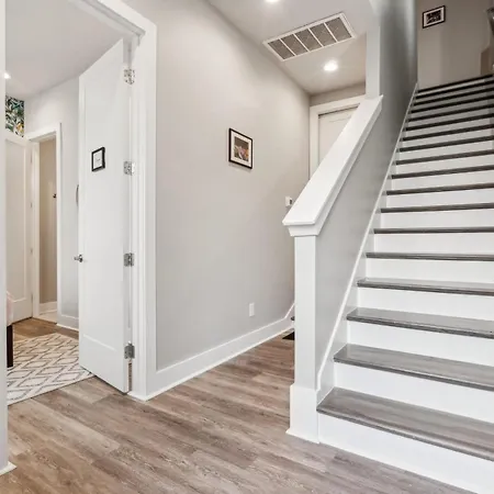 Holiday home Private With Rooftop Game Near Downtown Nashville