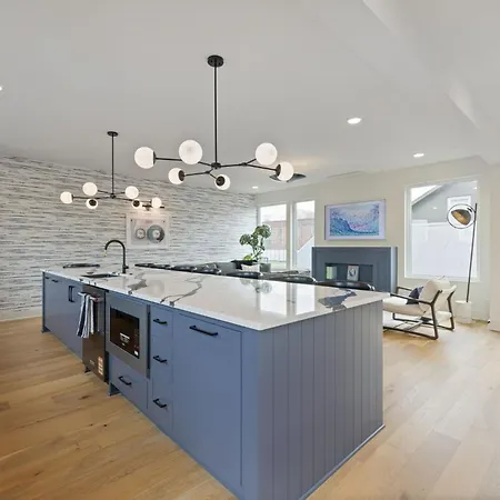 The Elmwood & Ashford - 8br Weho Rooftops