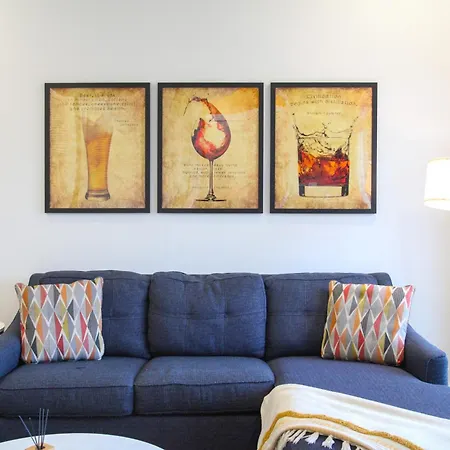 Whiskey Bent In East Nash, 13 Min To Broadway, Great For Groups! Free Parking, Gym, Rooftop * Nashville