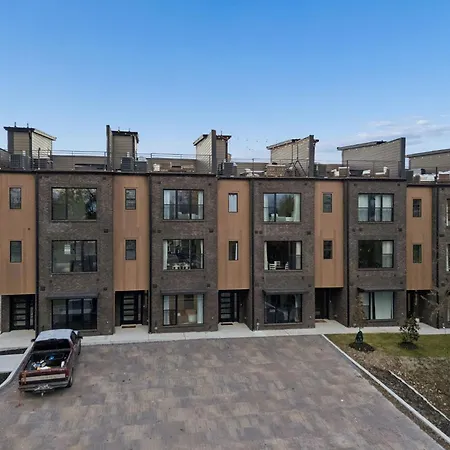 Holiday home Chic Nash Townhouse Rooftop Patio And Views Nashville