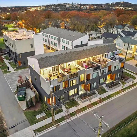 Holiday home Private With Rooftop Game Near Downtown *