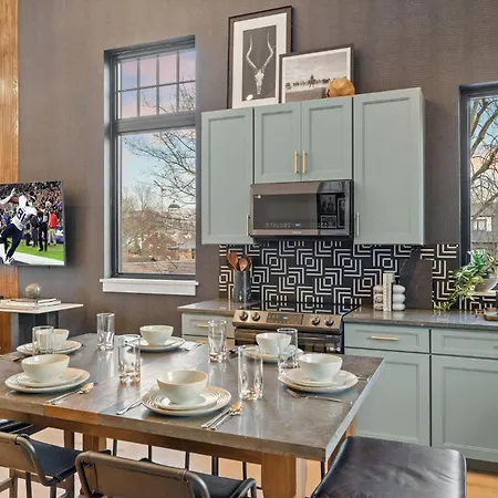 The Modern Cowboy - Rooftop On Music Row Holiday home *