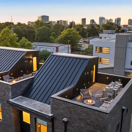 The Elmwood & Ashford - 8br Weho Rooftops