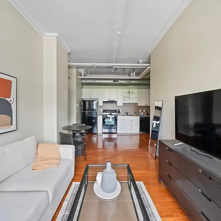 Landing Apartments - The Stahlman
