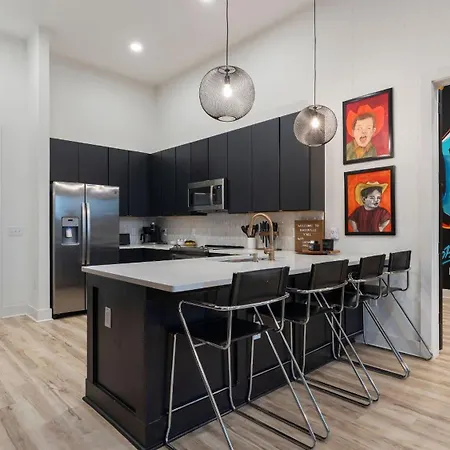 Hermitage House By Avantstay Apartment