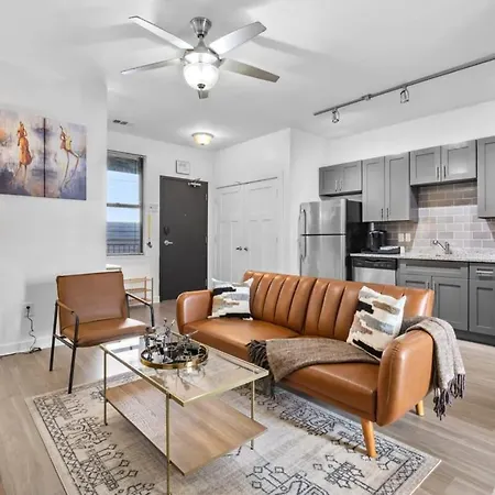 Apartment Two Cozysuites Music Row In *