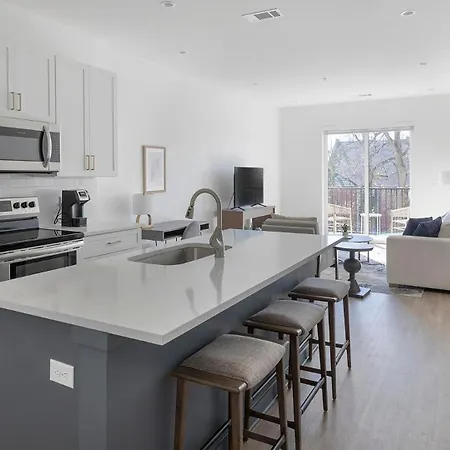 Landing - Flats At Donelson Apartment
