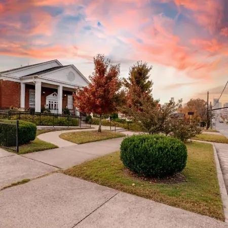 Updated 1br In East Nash-historic Church Building Apartment