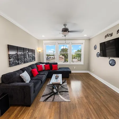 Apartment Midnight Strings - Cozy And Close To Downtown Nashville