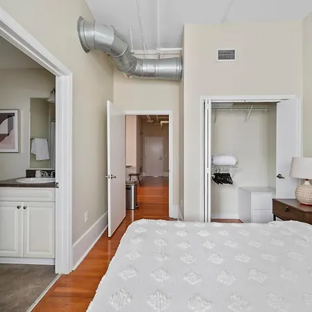Landing Apartments - The Stahlman Nashville