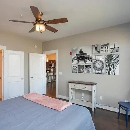 Apartment Beautiful In The Heart Of Downtown Walk To Broadway Nashville