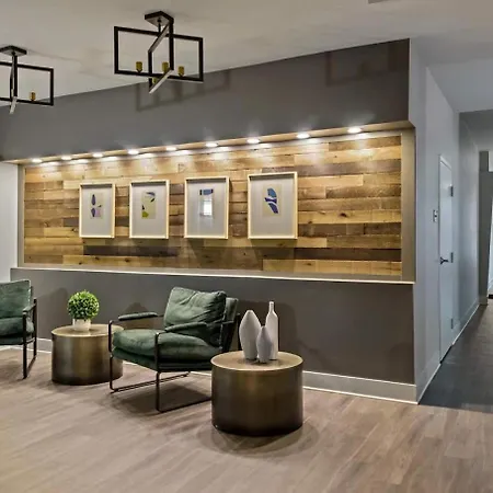 Boulevard Midtown 1br Pool Gym Parking 03 * Nashville