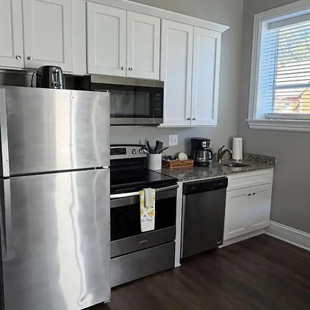 Historic Church Loft East Nash Free Parking Apartment Nashville
