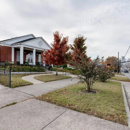 Apartment Modern Comfort Meets Historic Church Nashville