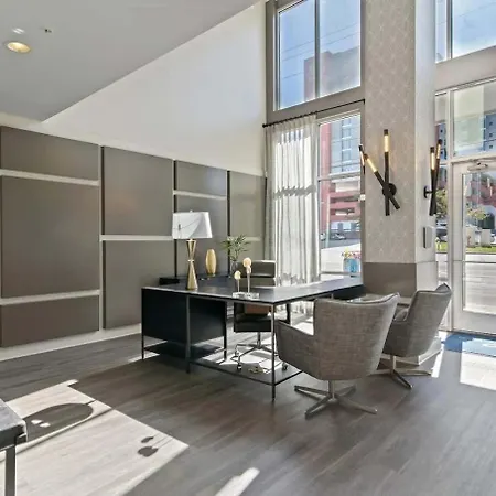 Apartment Boulevard Midtown 1br Pool Gym Parking 07 Nashville