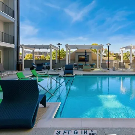Boulevard Midtown 1br Pool Gym Parking 06 Nashville