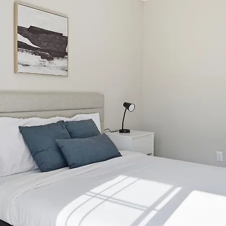 Comfortable Retreat With In-unit Washerdryer Apartment Nashville