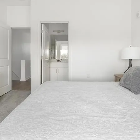 Landing - Flats At Donelson * Nashville