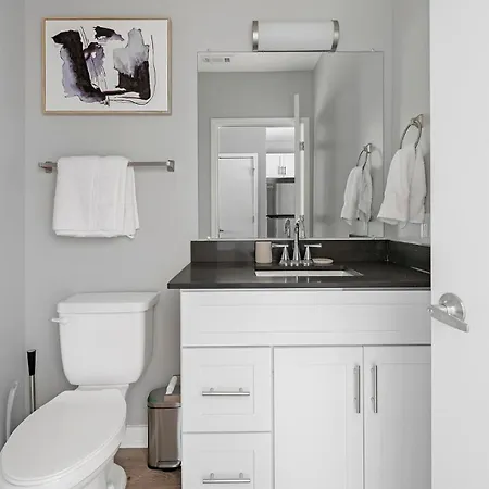 Landing Stylish Studio Clubhouse Pool Apartment *